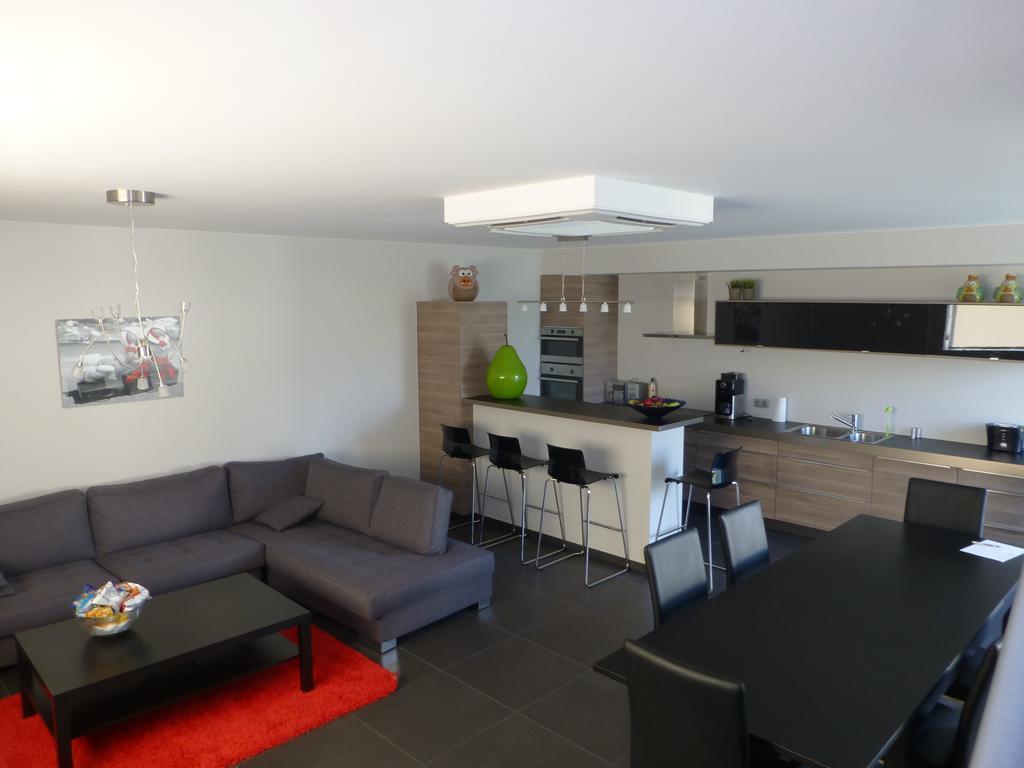 Holiday Home Poire Et Table Wingene Cameră foto